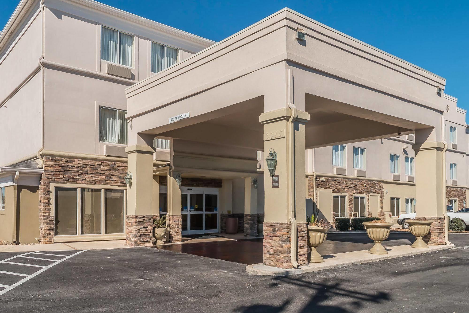 Hotel Comfort I-10 East Near At&t Center